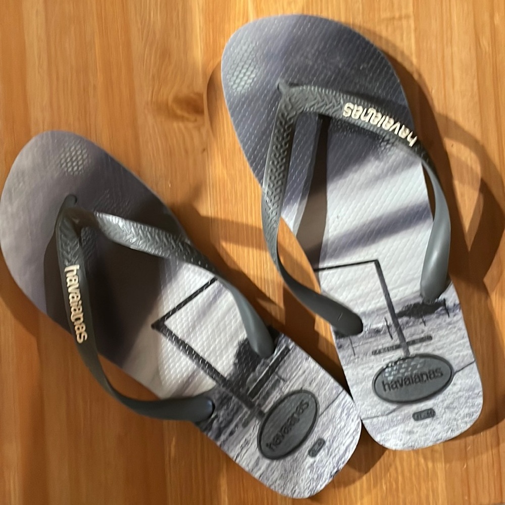 Havaians photo print sandal slide-in flip flops black and white mens surfer